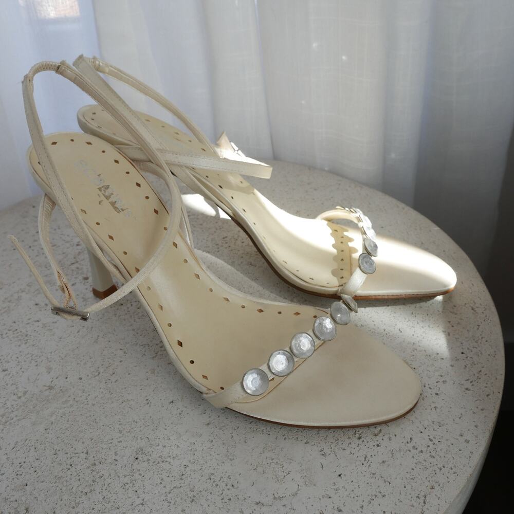 ivory strappy heels | y2k vintage bcbg ankle strap jeweled heel sandals 8 - Picture 6 of 6